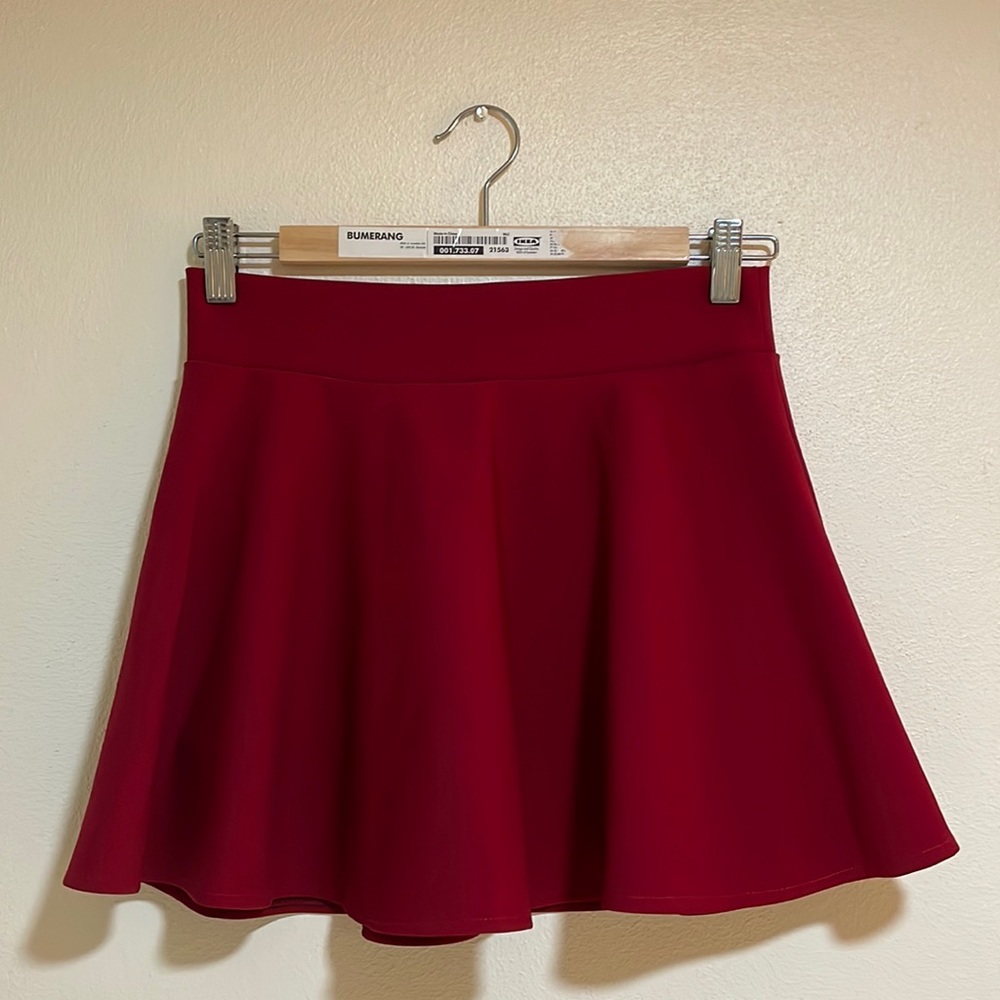 [NWOT] Women’s Double Layered Elastic Waist A-Line Mini Skirt Red Color